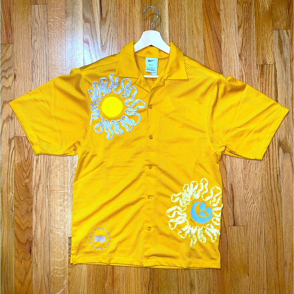 NIKE ! NEW! Men’s  XS POOL OR CABANA BUTTON UP SHIRT